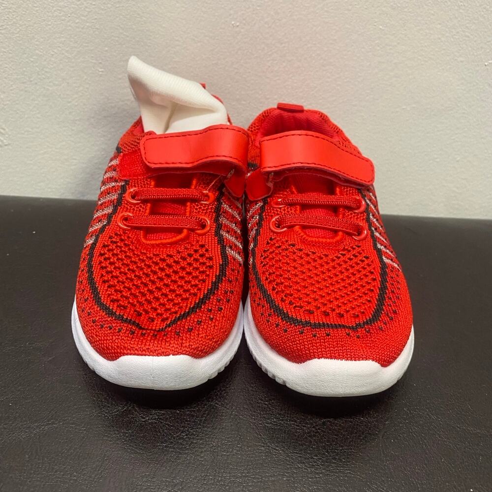 Boys shoes